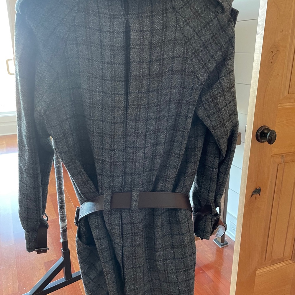 Jacket - Picture 2 of 4